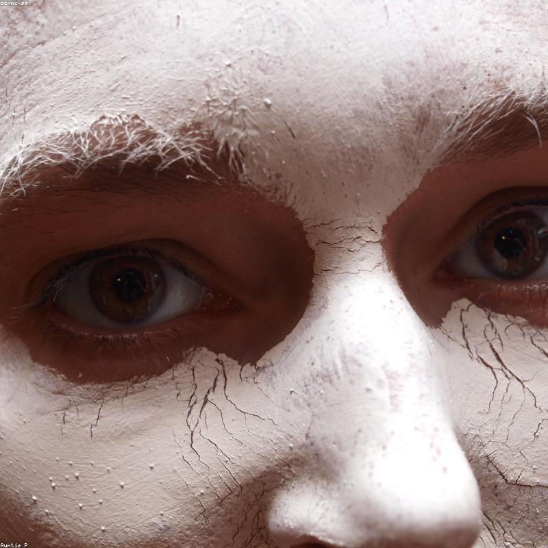 Clay Mask Charcoal Pore Detox