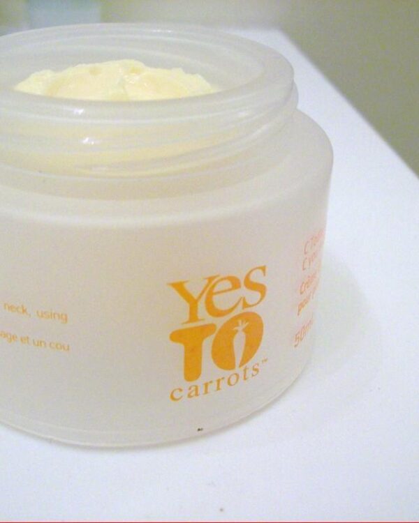 Gel Pelembap Centella Calm Gel (detail)