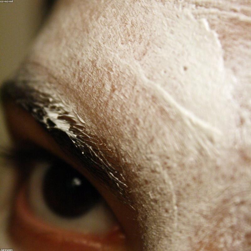 Krim Pelembap Ceramide Barrier Cream (detail)